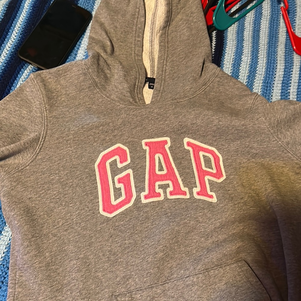 Long sleeve GAP hoodie